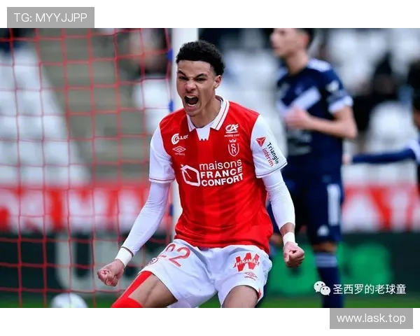 埃基蒂克4场狂轰6球成锋线奇迹